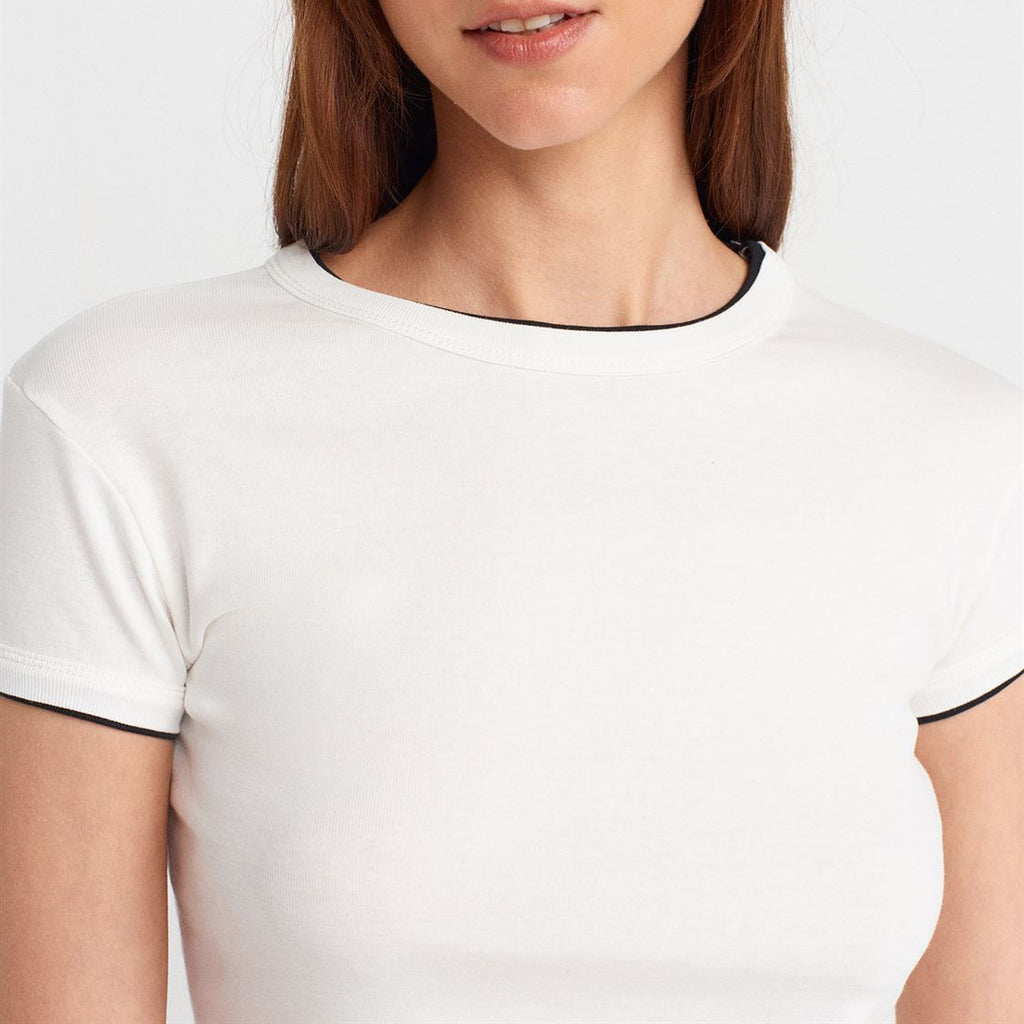 Contrast Trim Short Sleeve Crew Neck