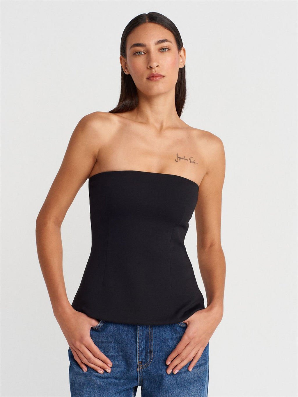 The Cleo Strapless Top