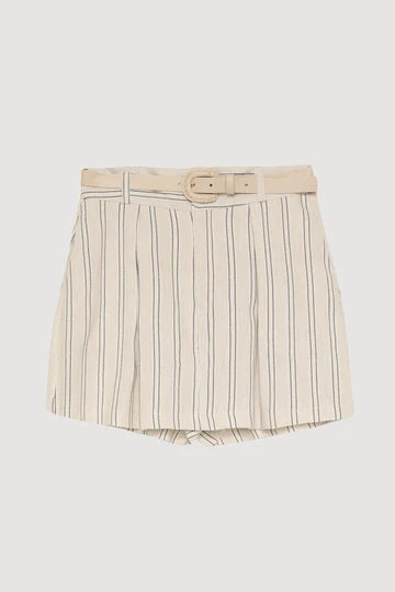The Linear Muse Short
