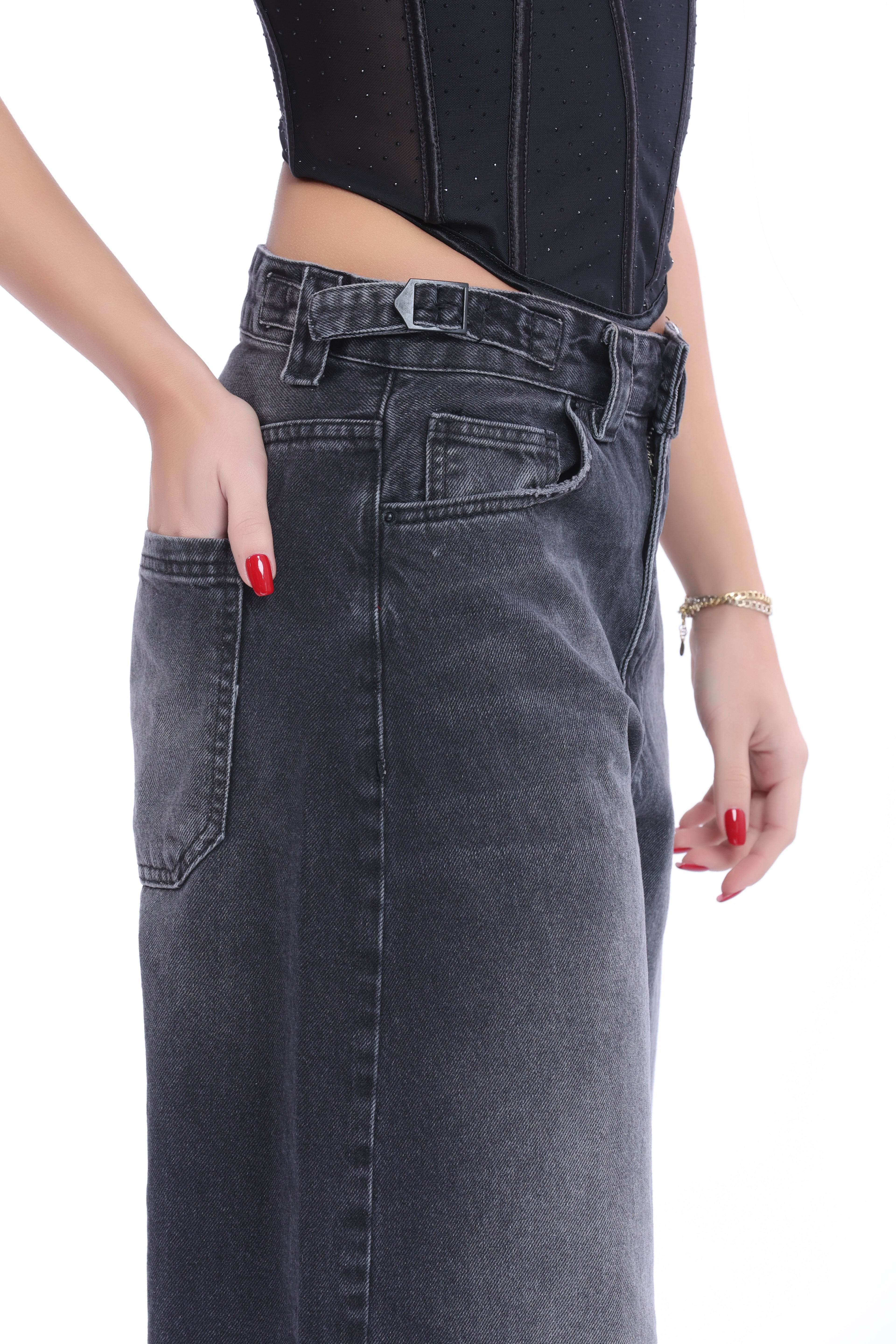 Black Wide-Leg Jeans